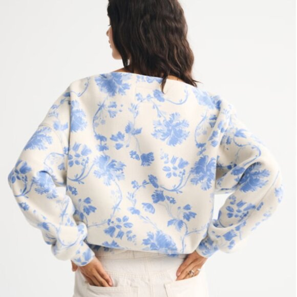 Cream Blue Floral Sunday Slash Sweatshirt Abercrombie & Fitch size SMALL - Picture 7 of 8